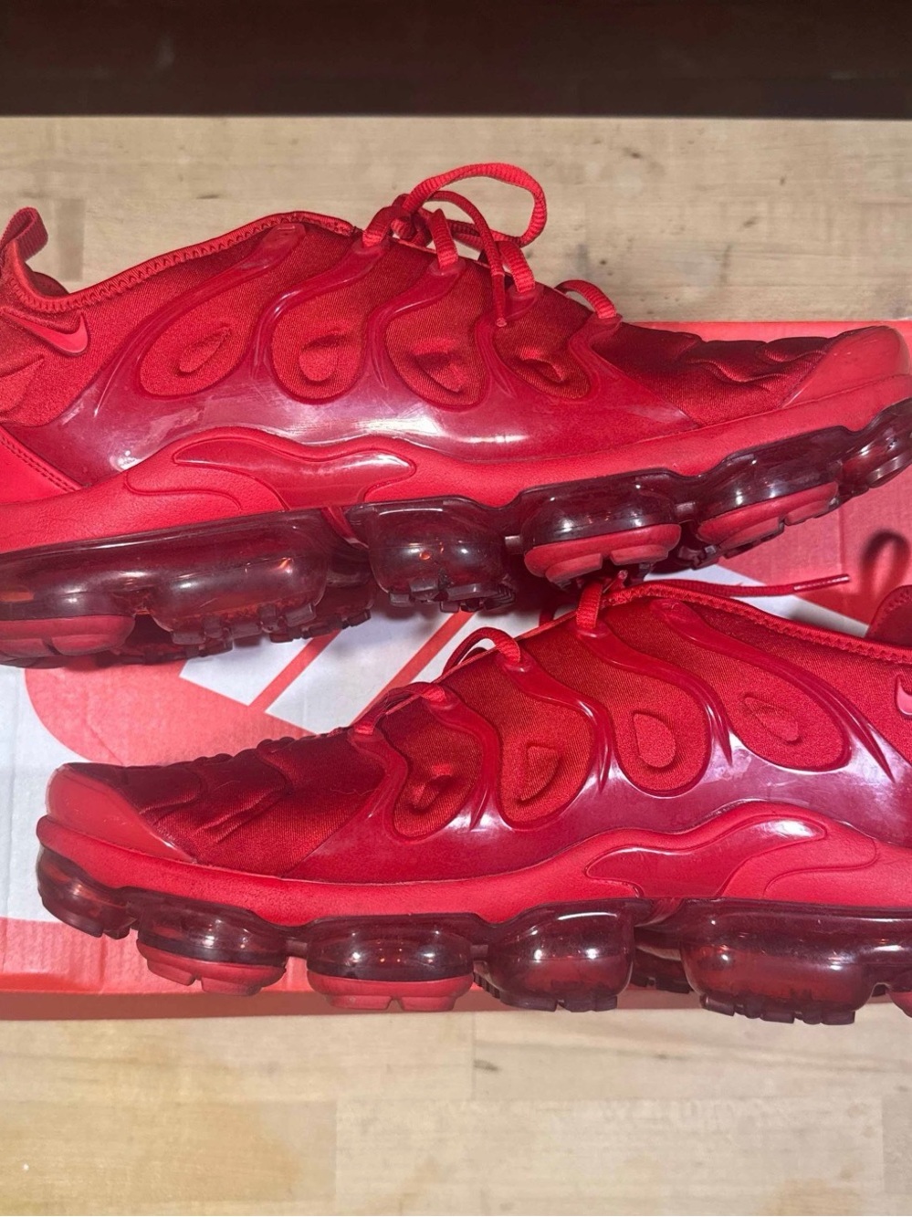 Nike VaporMax Plus ‘Triple Red’